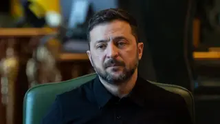 Зеленский распорядился активизировать контакты с США по поставкам оружия