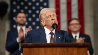 Трамп разослал письма о тарифах еще семи странам