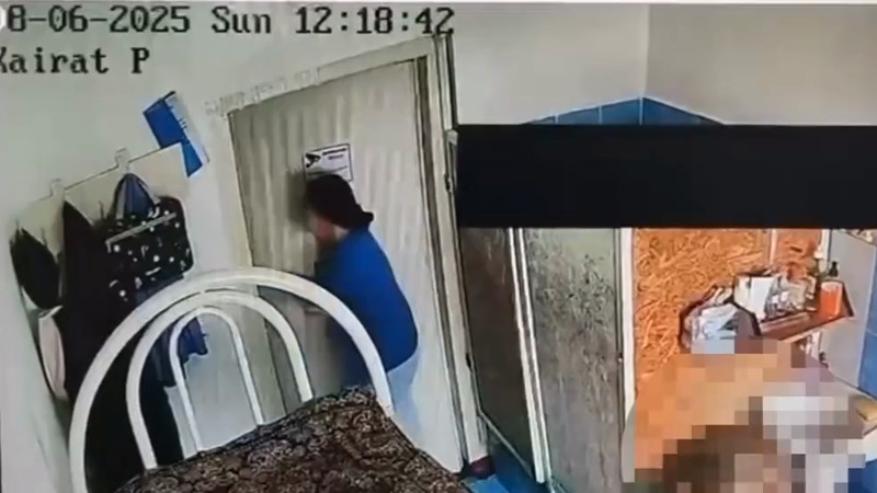 Кадры из видео