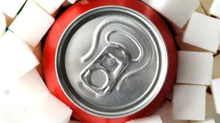 Казахстанцев хотят защитить от болезней с помощью налога: Минздрав вернулся к идее