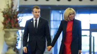 Суд оправдал журналистку, назвавшую жену Макрона мужчиной