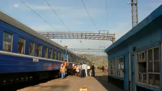 Призывник сбежал с перрона прямо перед отправкой в армию в Туркестанской области