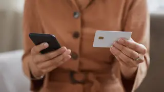 Казахстанцам будут по-новому одобрять онлайн-кредиты