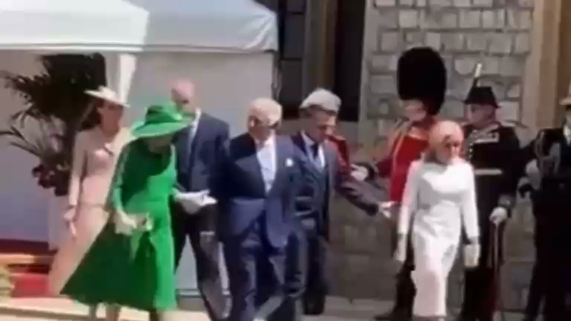 Кадры из видео