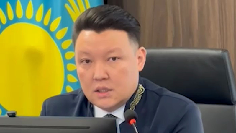 Кадры из видео