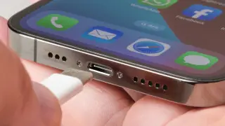 Названа секретная функция iPhone, которая экономит заряд батареи