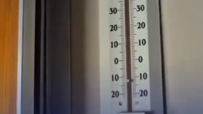 Кадры из видео