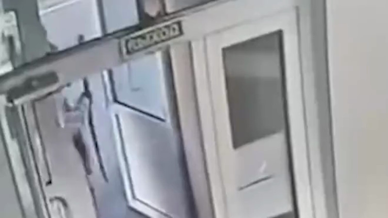 Кадры из видео