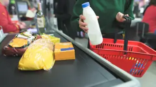 Ваучеры для покупки продуктов по сниженным ценам вводят в Казахстане: подробности