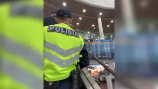 В Астане с рейса сняли 31-летнюю жительницу Атырау за пьяный дебош