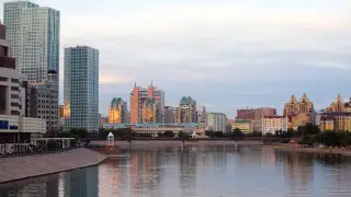 Казгидромет снова предупредил жителей Астаны и Алматы