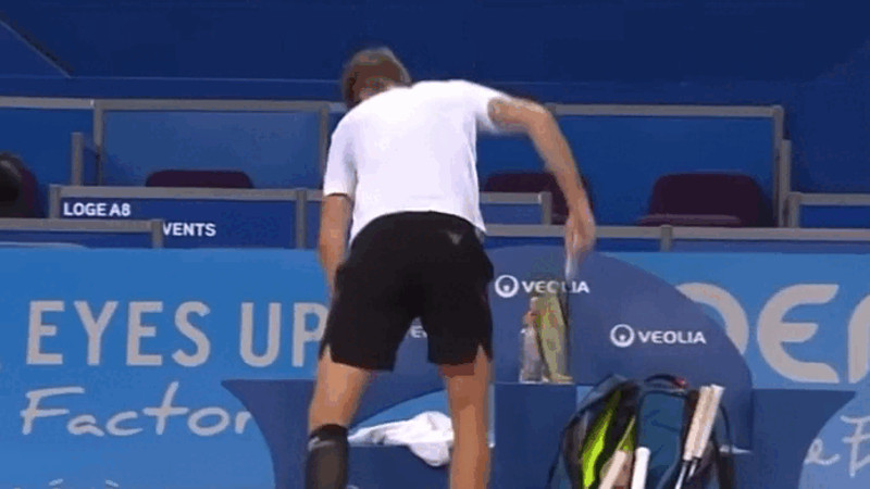 Кадры из видео