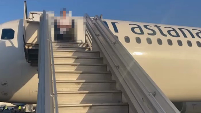 Кадры из видео