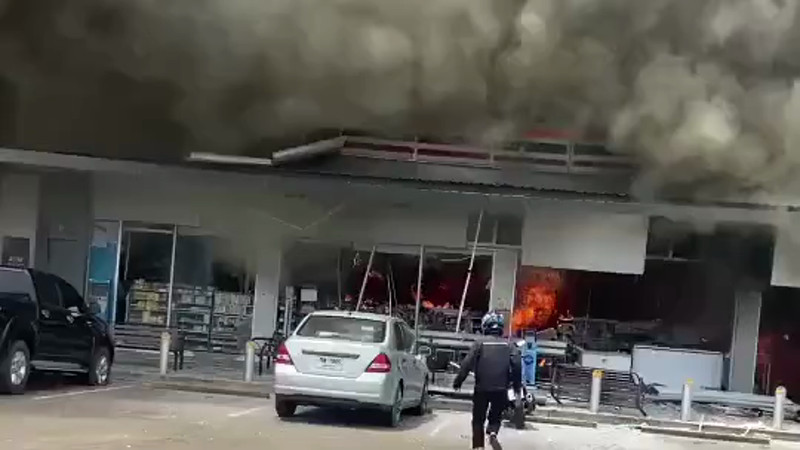 Кадры из видео