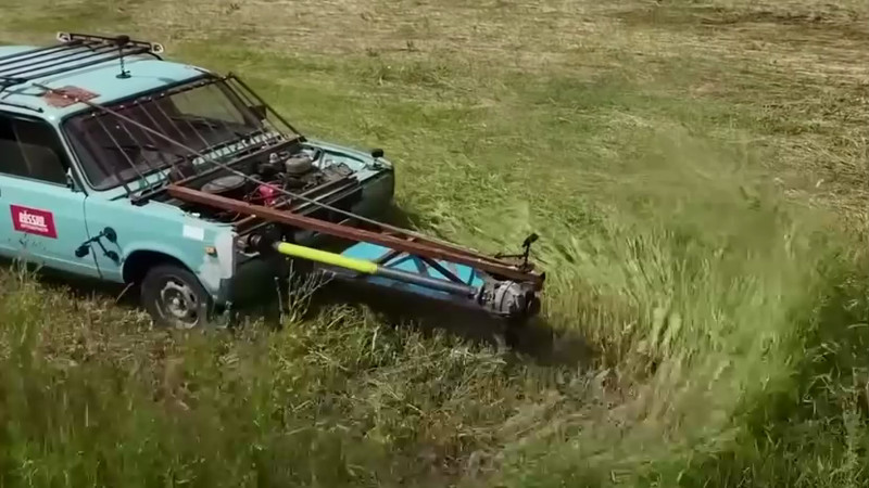 Кадры из видео