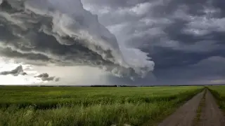 Грозовой фронт сменит жару: прогноз для Астаны и Алматы