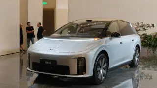 В Китае официально показали Li Auto i8: что о нем известно
