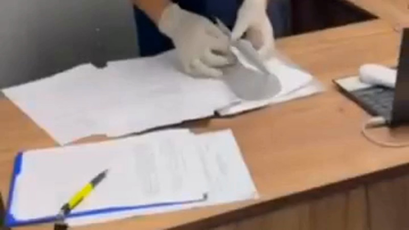 Кадры из видео