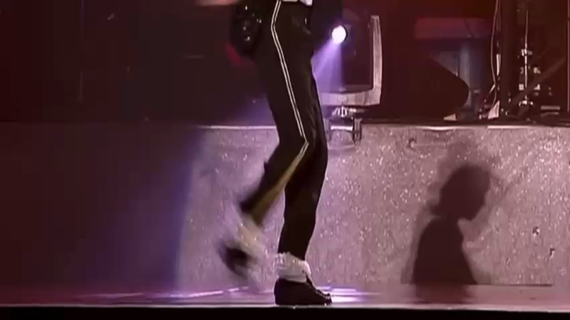 Видео YouTube @MJFanmadeversions