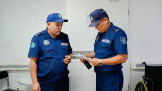 Больницы Астаны взяла под охрану полиция