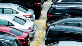 “Минус машина за долги“: 22 авто забрали у алиментщиков в Алматы