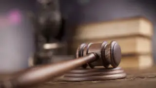 Экс-президента Колумбии приговорили к 12 годам домашнего ареста