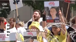 Семьи заложников в Израиле устроили стихийную акцию протеста