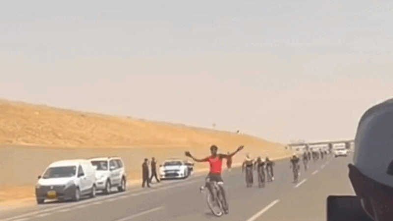 Кадры из видео