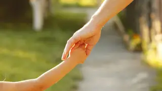 Родители добиваются помощников для школьников с особыми потребностями в Атырау