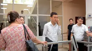 Посетительница оскорбила и ударила акушера-гинеколога в перинатальном центре Шымкента