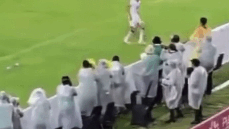 Кадры из видео