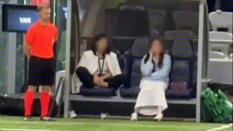 Кадры из видео