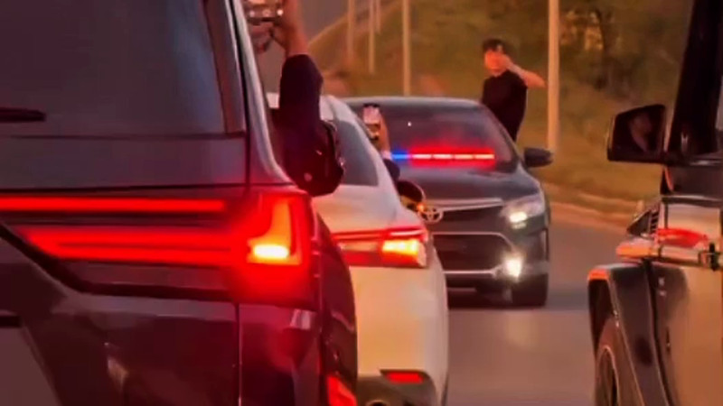 Кадры из видео