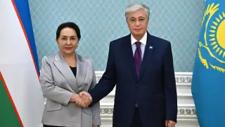 Токаев: Мы уделяем первостепенное внимание развитию сотрудничества с Узбекистаном