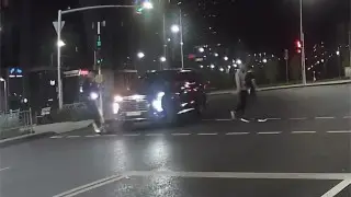 Водитель самоката попал под колеса внедорожника в Астане