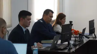 “Хочет полковника получить?“: адвокат устроил перепалку с прокурором в деле Касымбаева