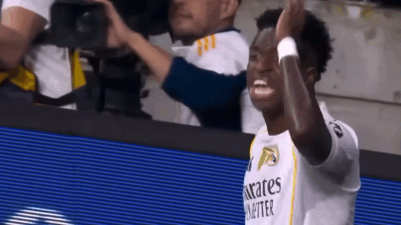 Кадры из видео