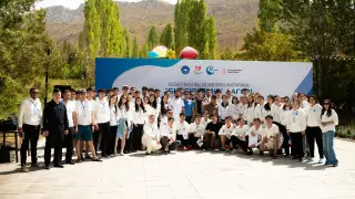 Молодежь со всей страны собралась в лагере дружбы в Шымкенте