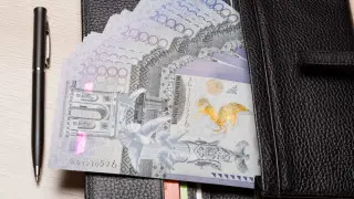В Казахстане бизнес обяжут объяснять, зачем они снимают наличные