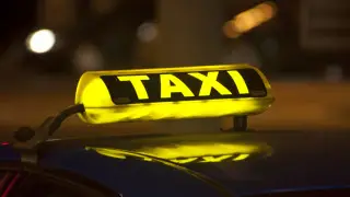 Инцидент в “Яндекс.Такси“ обернулся судом для учительницы из Шымкента