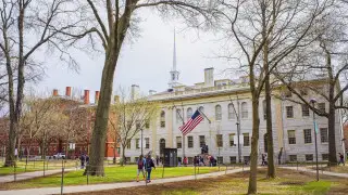 Изменить правила выдачи студенческих виз планируют в США