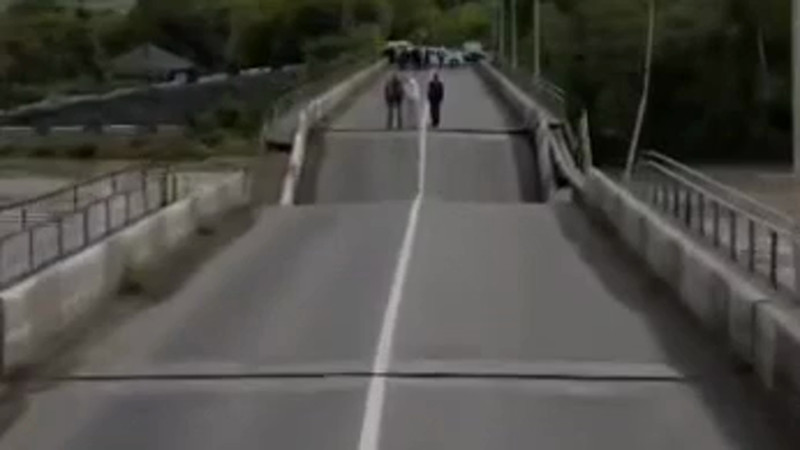 Кадры из видео