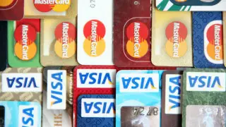 Требования к оформлению и использованию банковских карт ужесточили в Казахстане