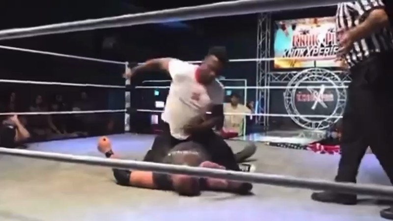 Кадры из видео