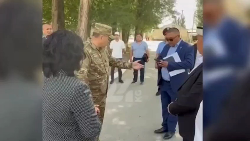 Кадры из видео