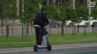 “Номера будут, но не госрегистрация“ - МВД о самокатах