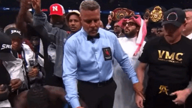 Кадры из видео