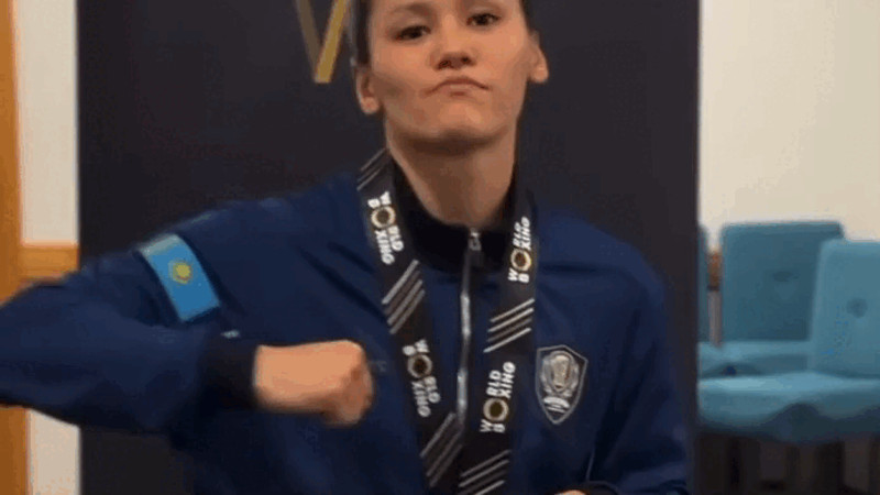 Кадры из видео