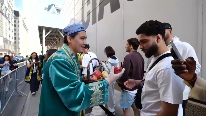 Кадр из видео