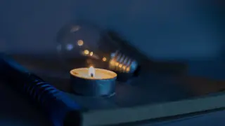 В Алматы возможны перебои с электричеством: график отключений и районы